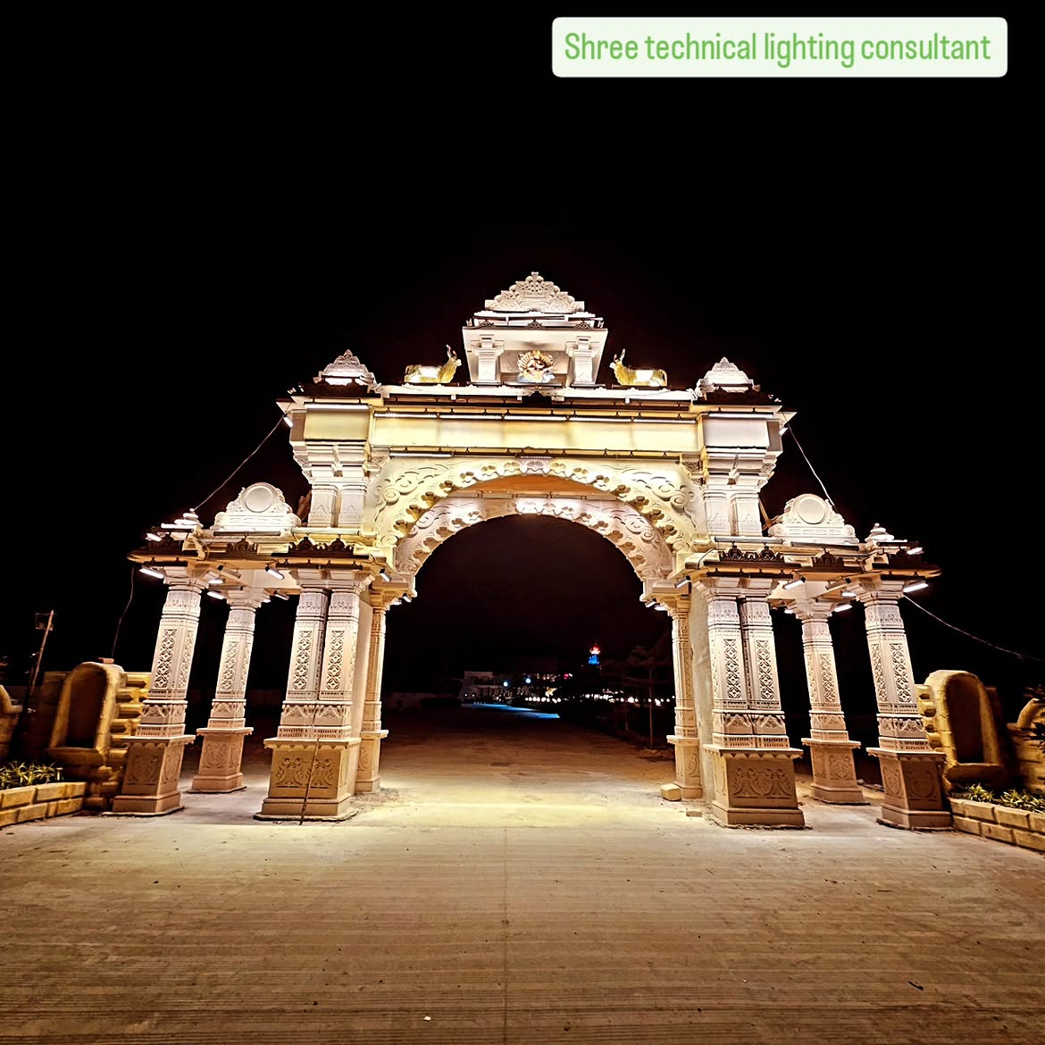 Vihat Meldi Dham — Entrance Gate Lighting